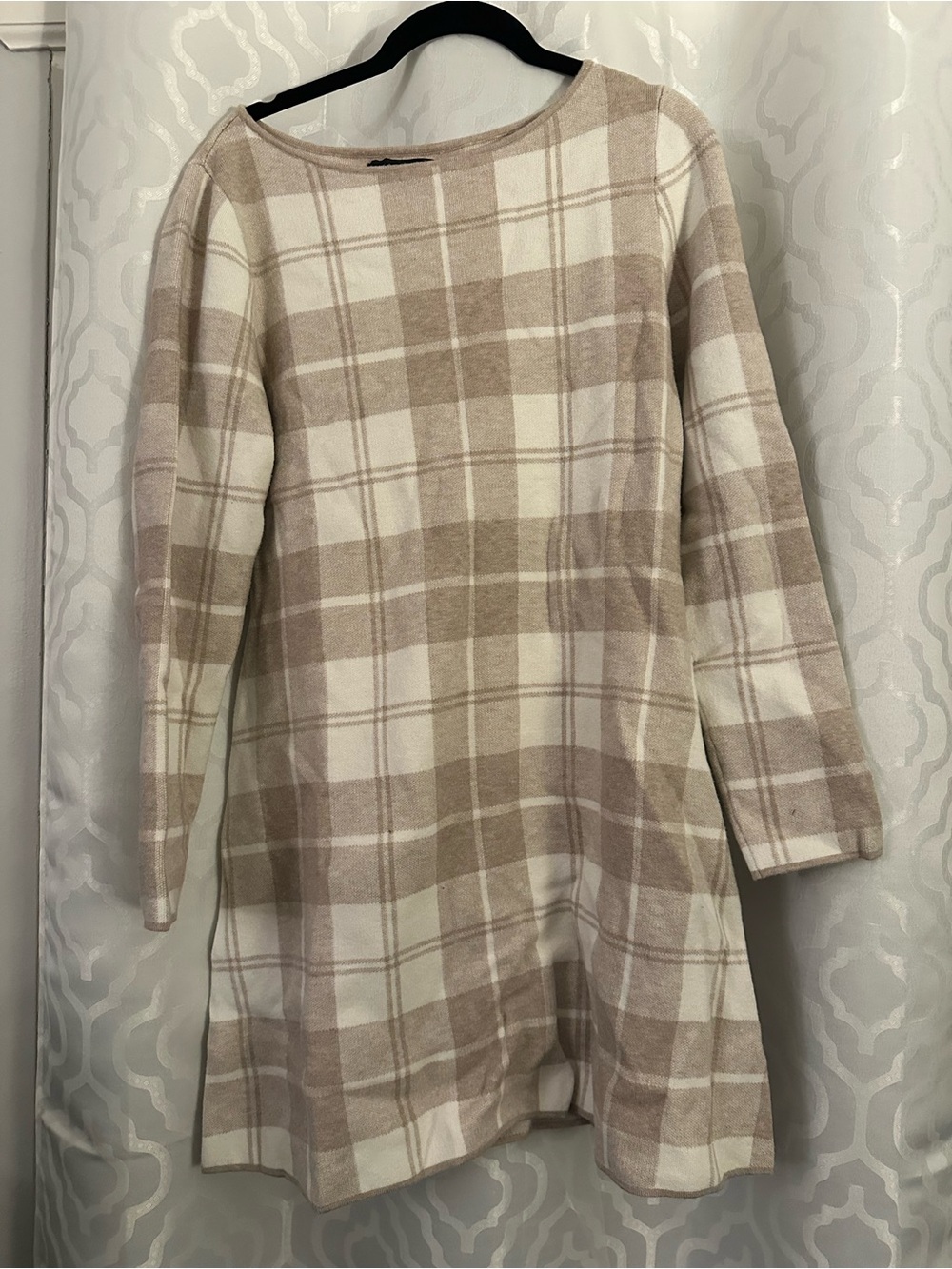 Tahari Womens Plaid Long-Sleeve Dress in Beige and White